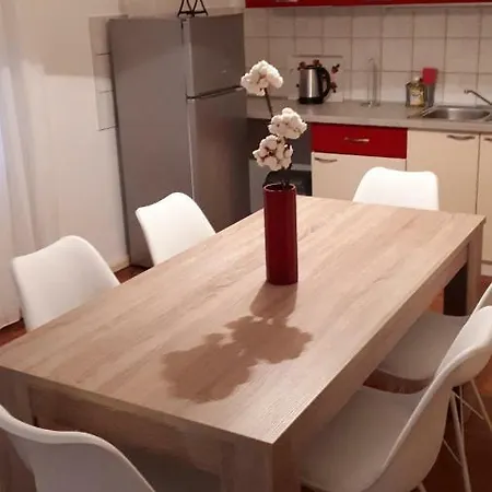 Apartment Toka Bilus Vodice